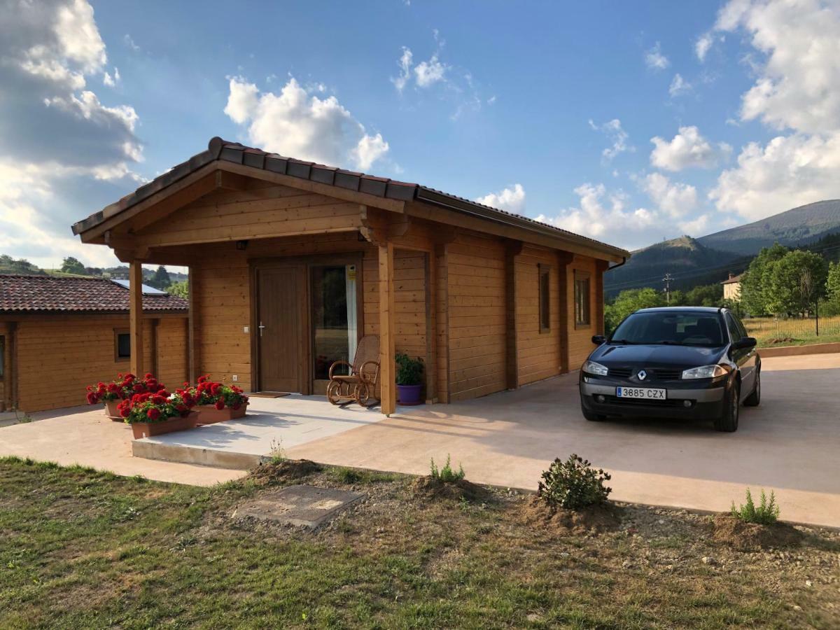 Satia Berri Villa Llanteno Exteriör bild