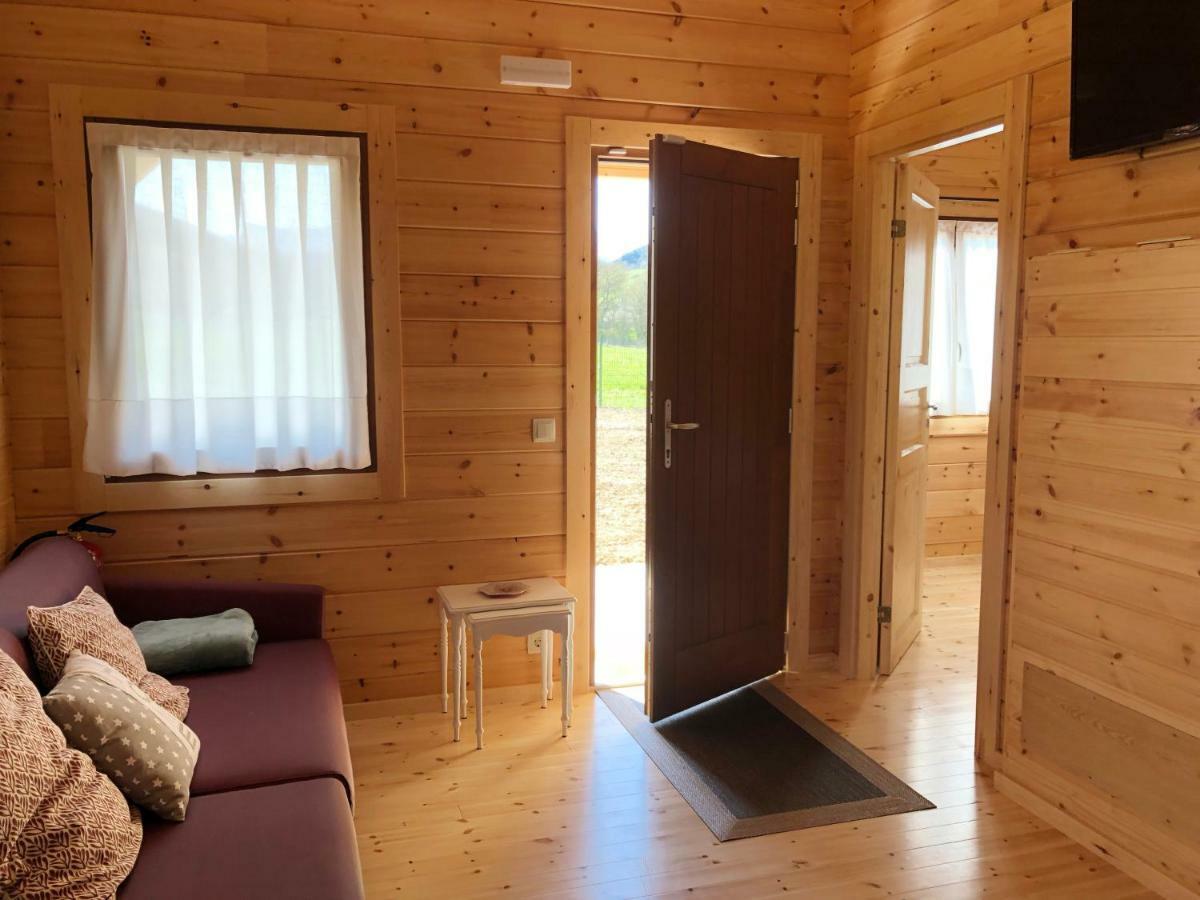 Satia Berri Villa Llanteno Exteriör bild